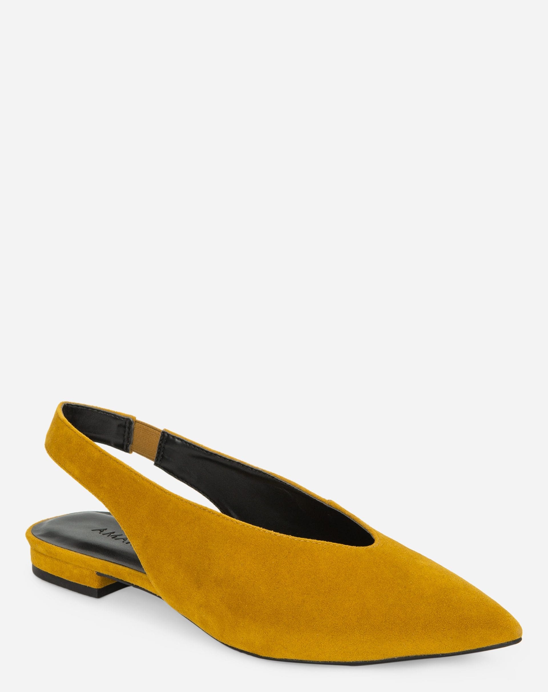 Sapatilha slingback decote tom mostarda: de R$149,90 por R$74,90.