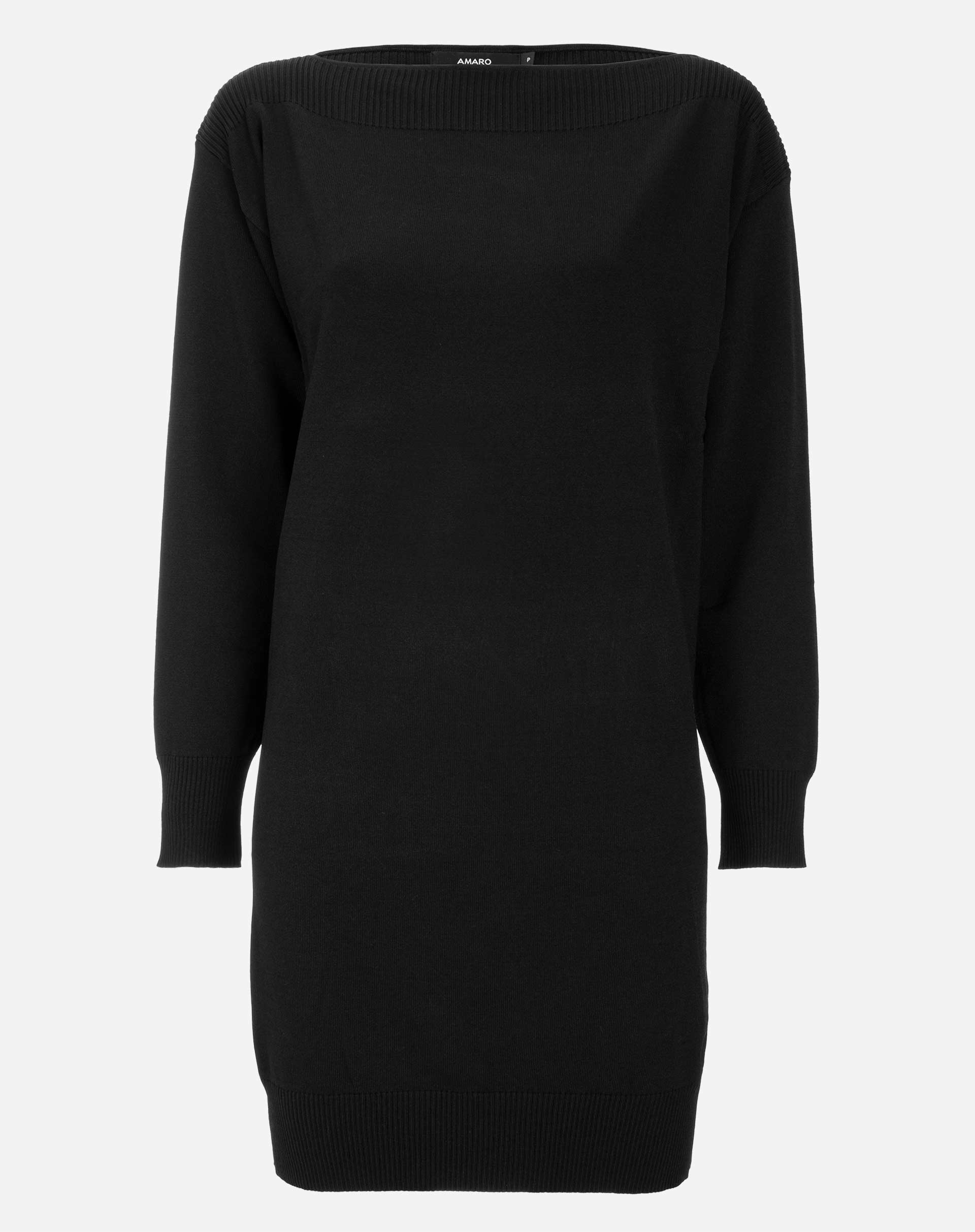 Vestido preto ombro a ombro e manga longa: de R$209 por R$144,90.